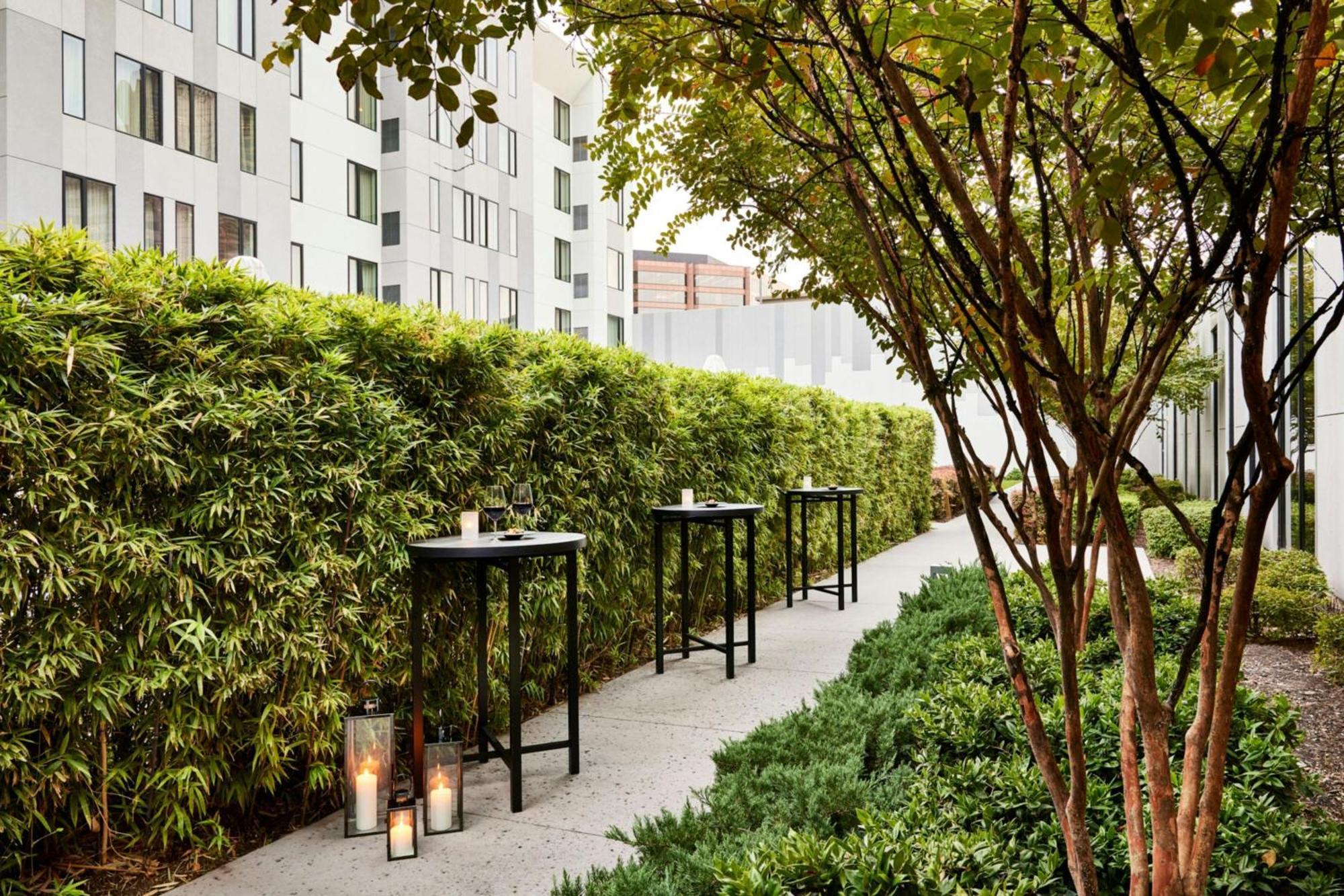 Ac Hotel By Marriott Dallas By The Galleria Bagian luar foto